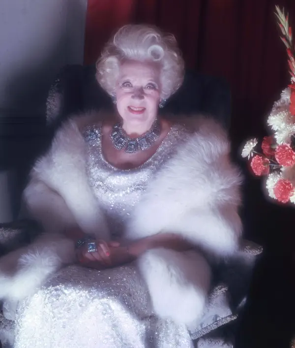 Barbara Cartland avatar