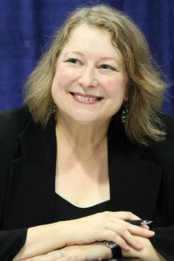 Deborah Harkness avatar