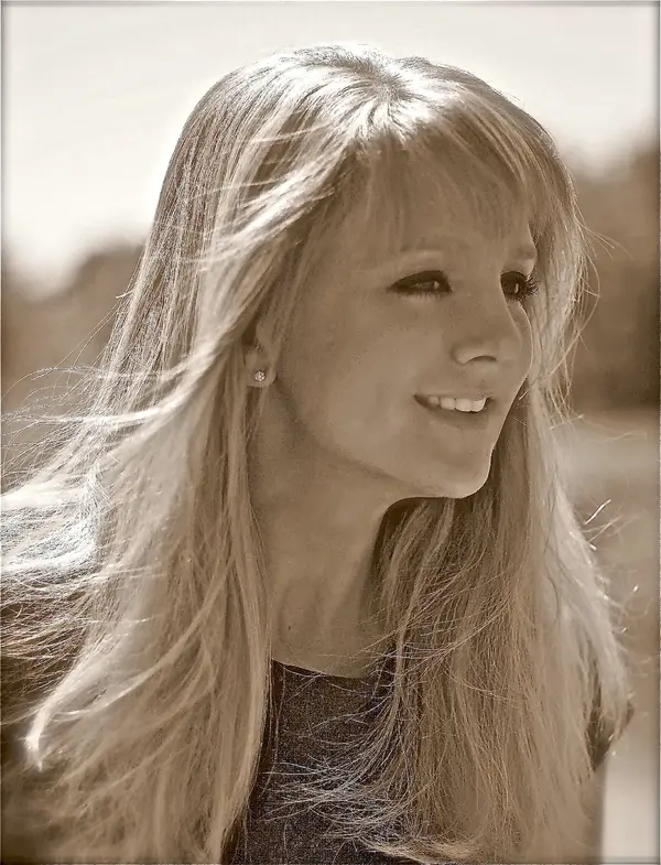 Jenna Blum avatar