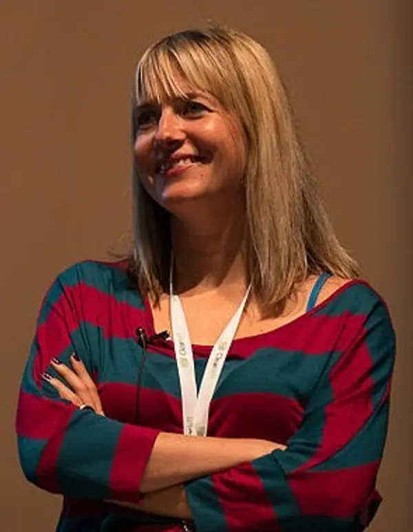 Lauren Beukes avatar