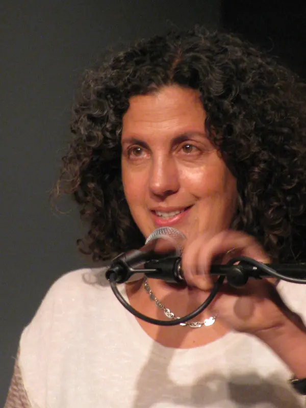 Lia Purpura avatar