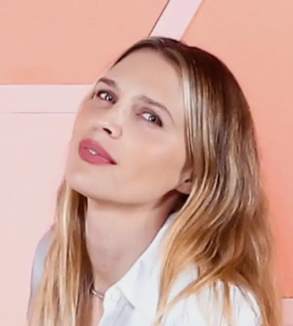 Sara Foster avatar
