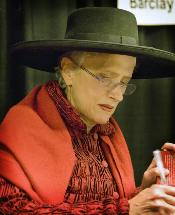 Sara Paretsky avatar