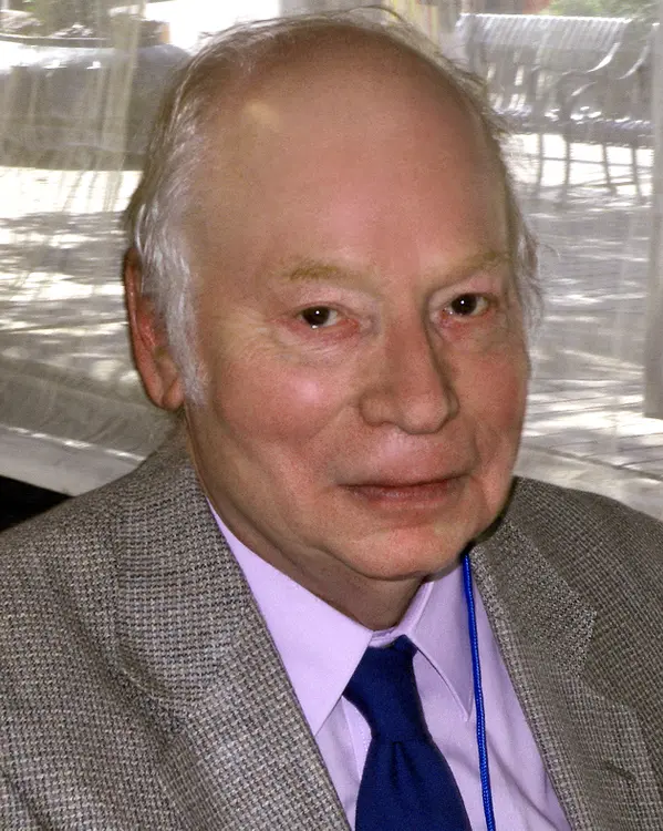 Steven Weinberg avatar