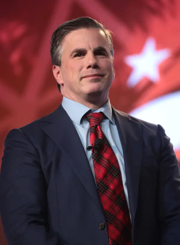 Tom Fitton avatar