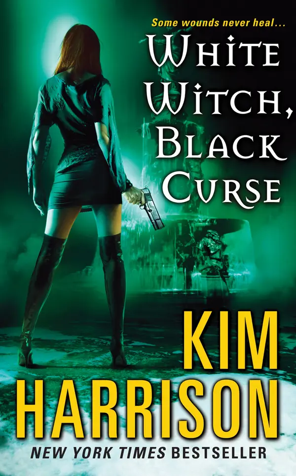 White Witch, Black Curse by Kim Harrison cover