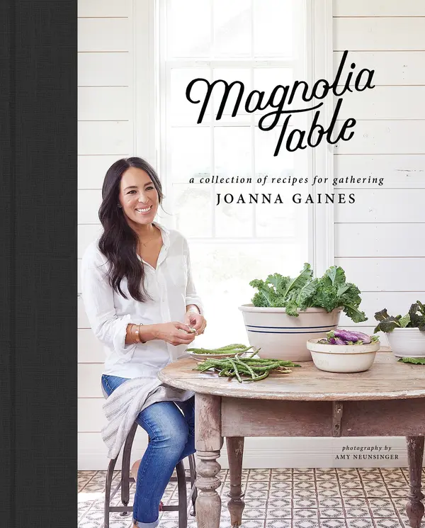 Magnolia Table by Joanna Gaines, Marah Stets cover