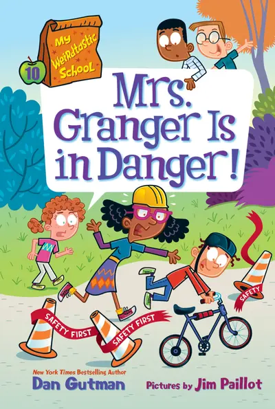 My Weirdtastic School #10: Mrs. Granger Is in Danger! book cover