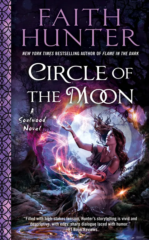 Circle of the Moon by Faith Hunter cover