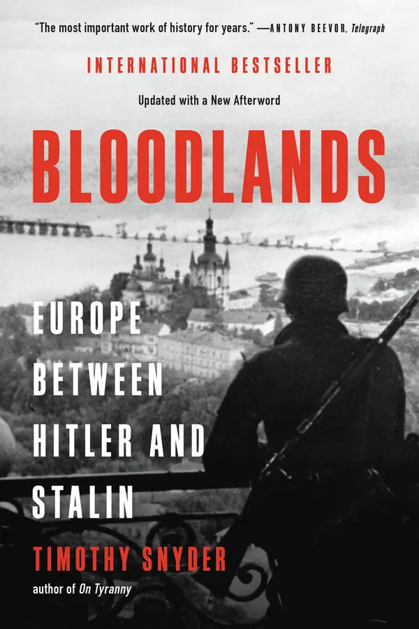 Bloodlands by Timothy Snyder cover