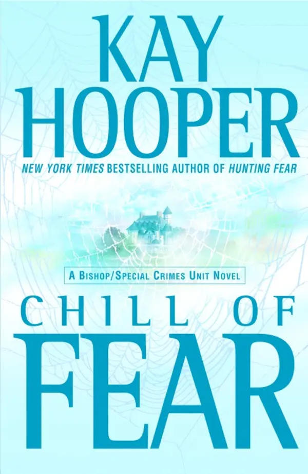 Chill of Fear by Kay Hooper cover
