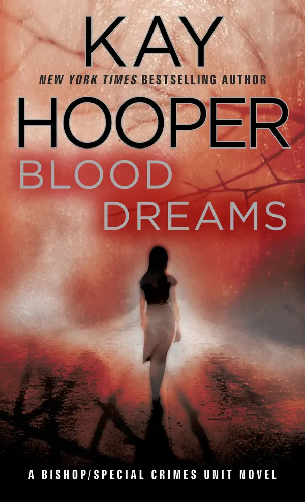 Blood Dreams by Kay Hooper cover