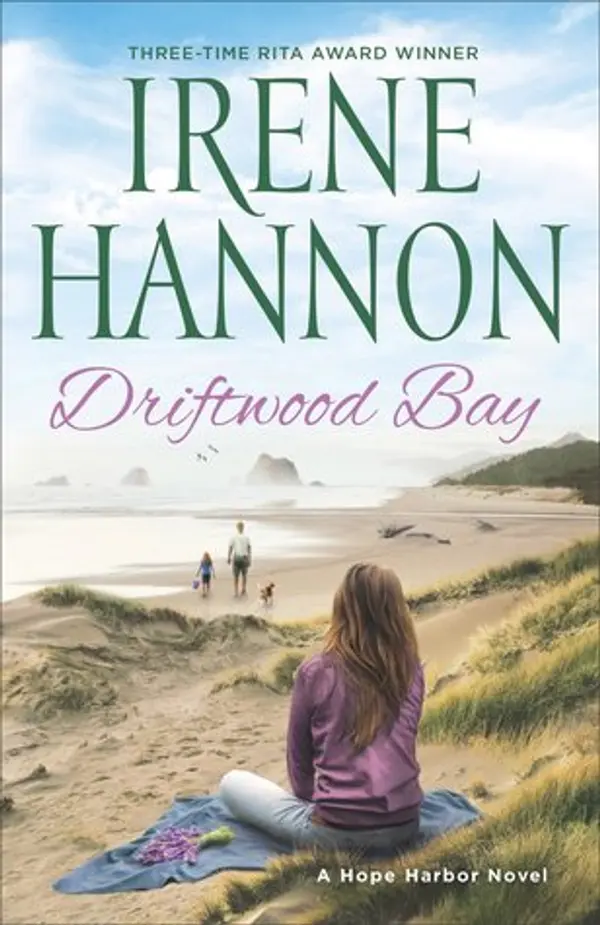 Driftwood Bay (Hope Harbor, #5) by Irene Hannon cover