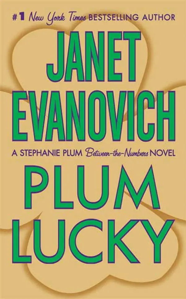 Plum Lucky by Janet Evanovich cover