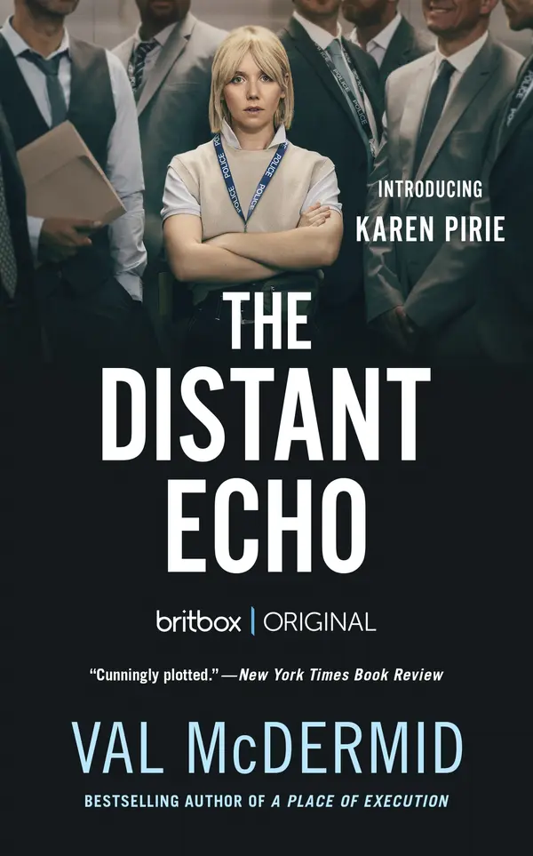 The Distant Echo by Val McDermid cover