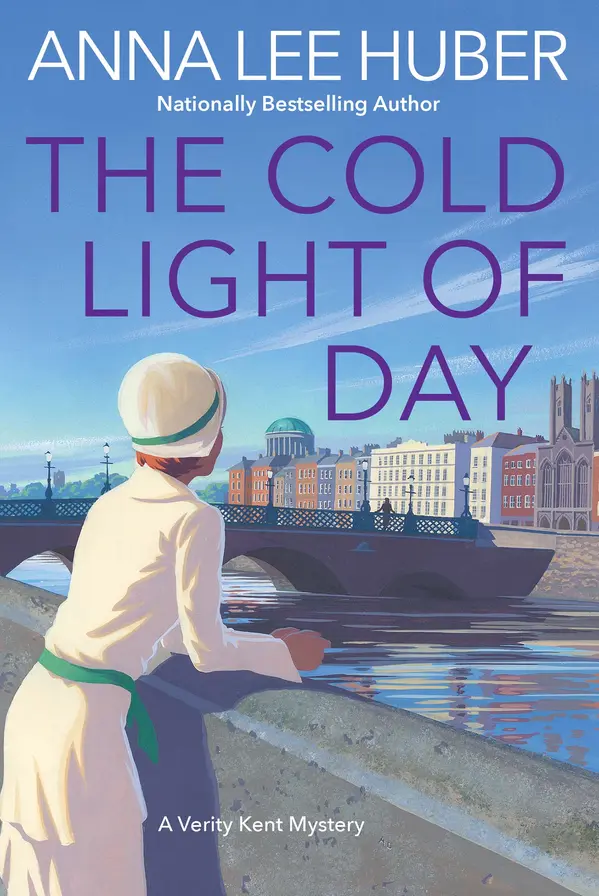 The Cold Light of Day by Anna Lee Huber cover