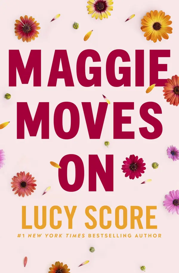 Maggie Moves On by Lucy Score cover