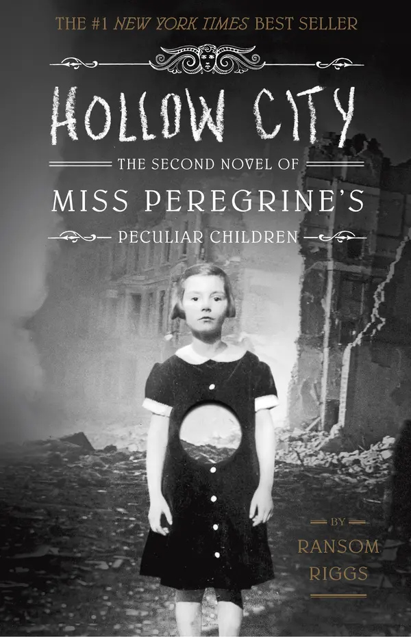 Hollow City by Ransom Riggs cover