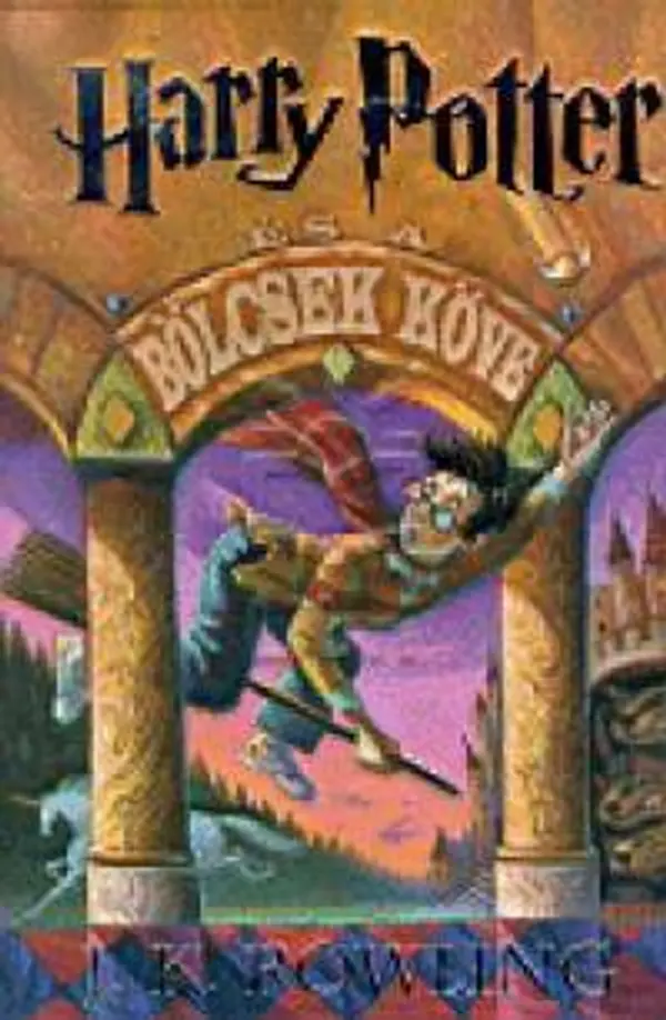 Harry Potter és a bölcsek köve by J.K. Rowling cover