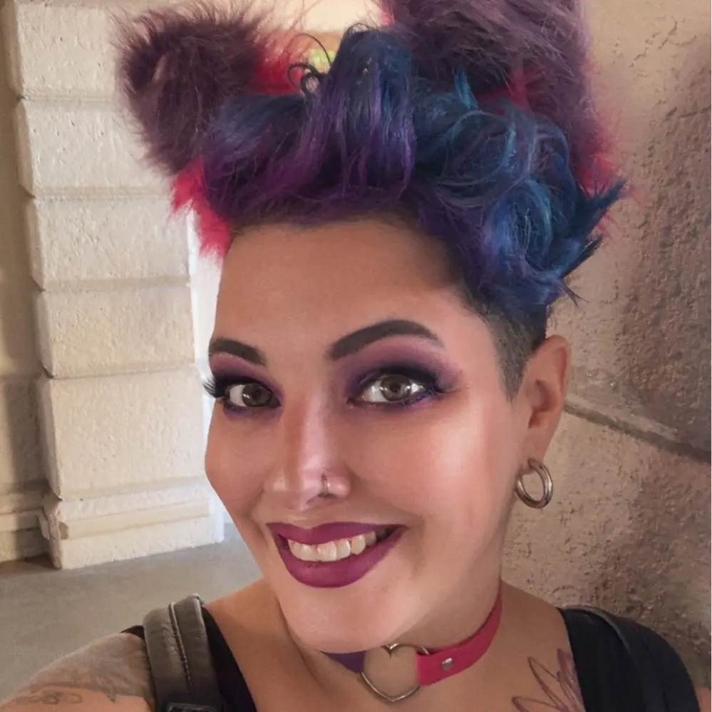 Theresa in Wonderland profile pic