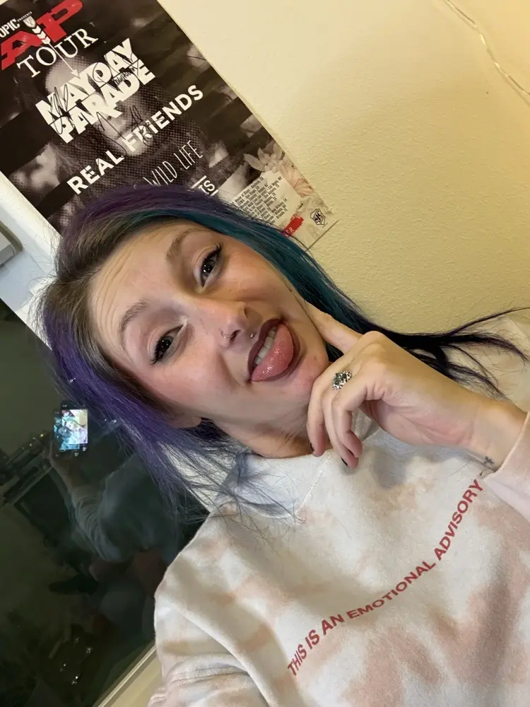 B’s Book Korner profile pic