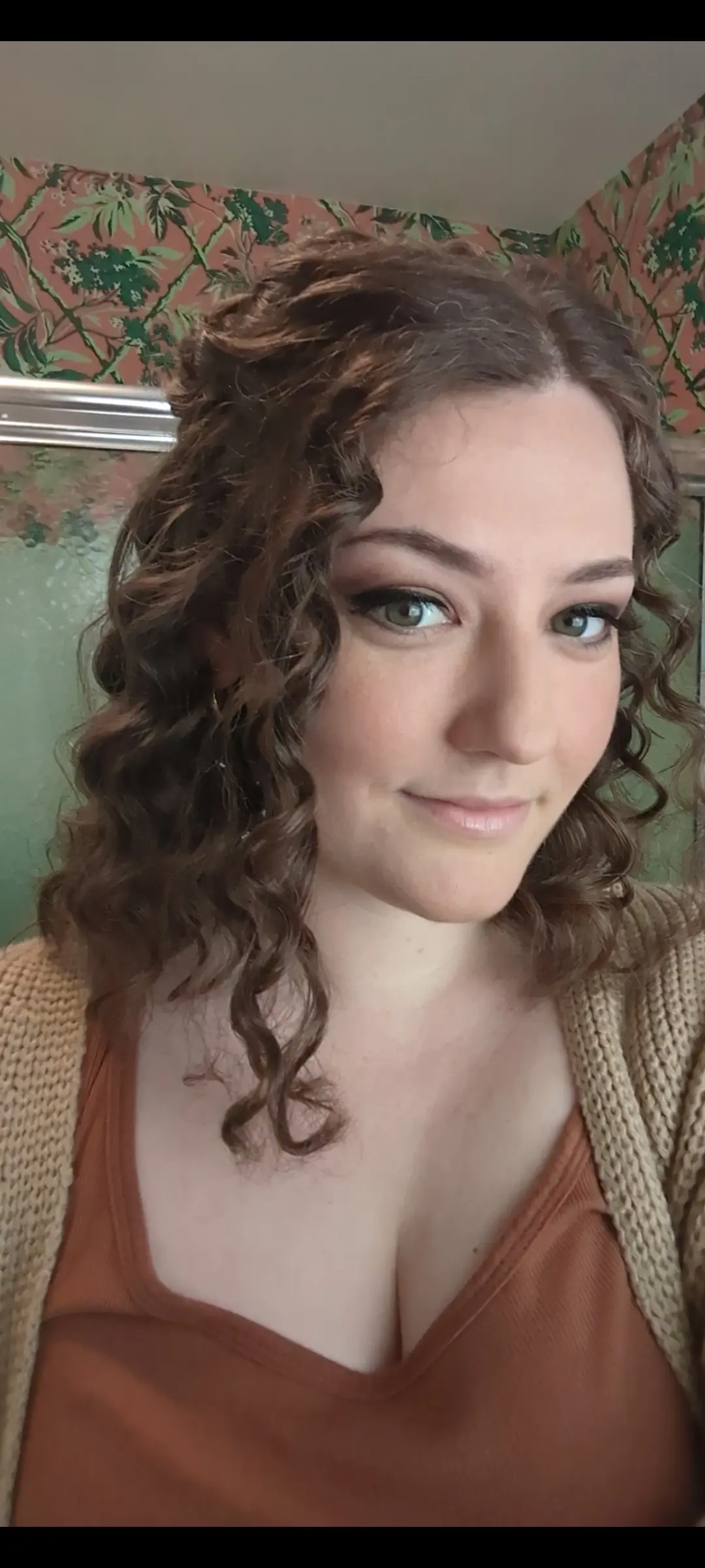 Claire Doster profile pic