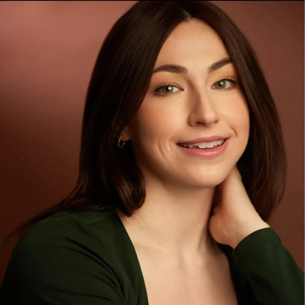 Christie Farrell profile pic