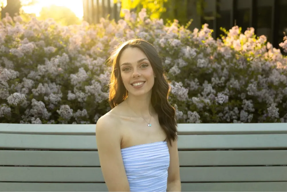 Ava Leigh profile pic