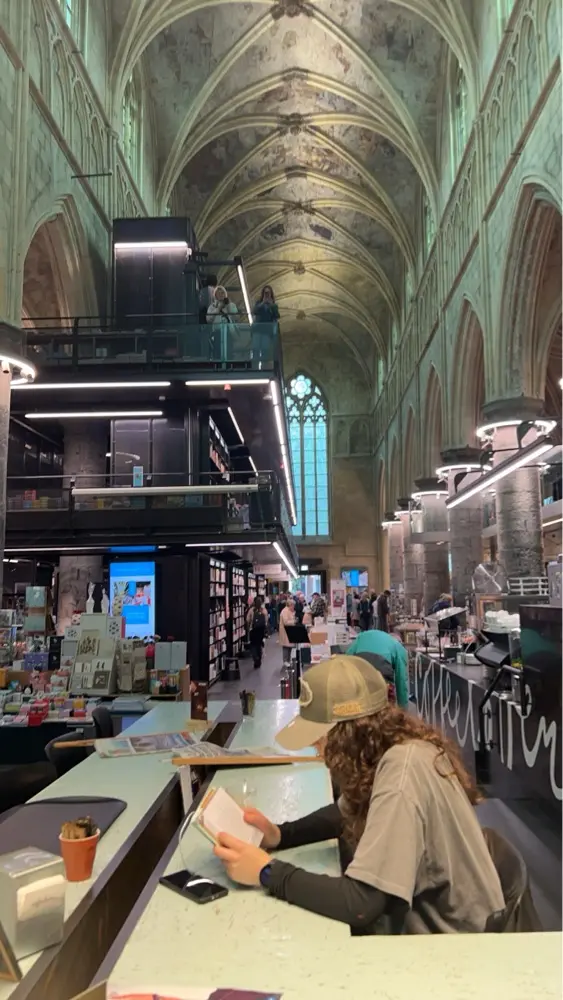 Semitheres profile pic