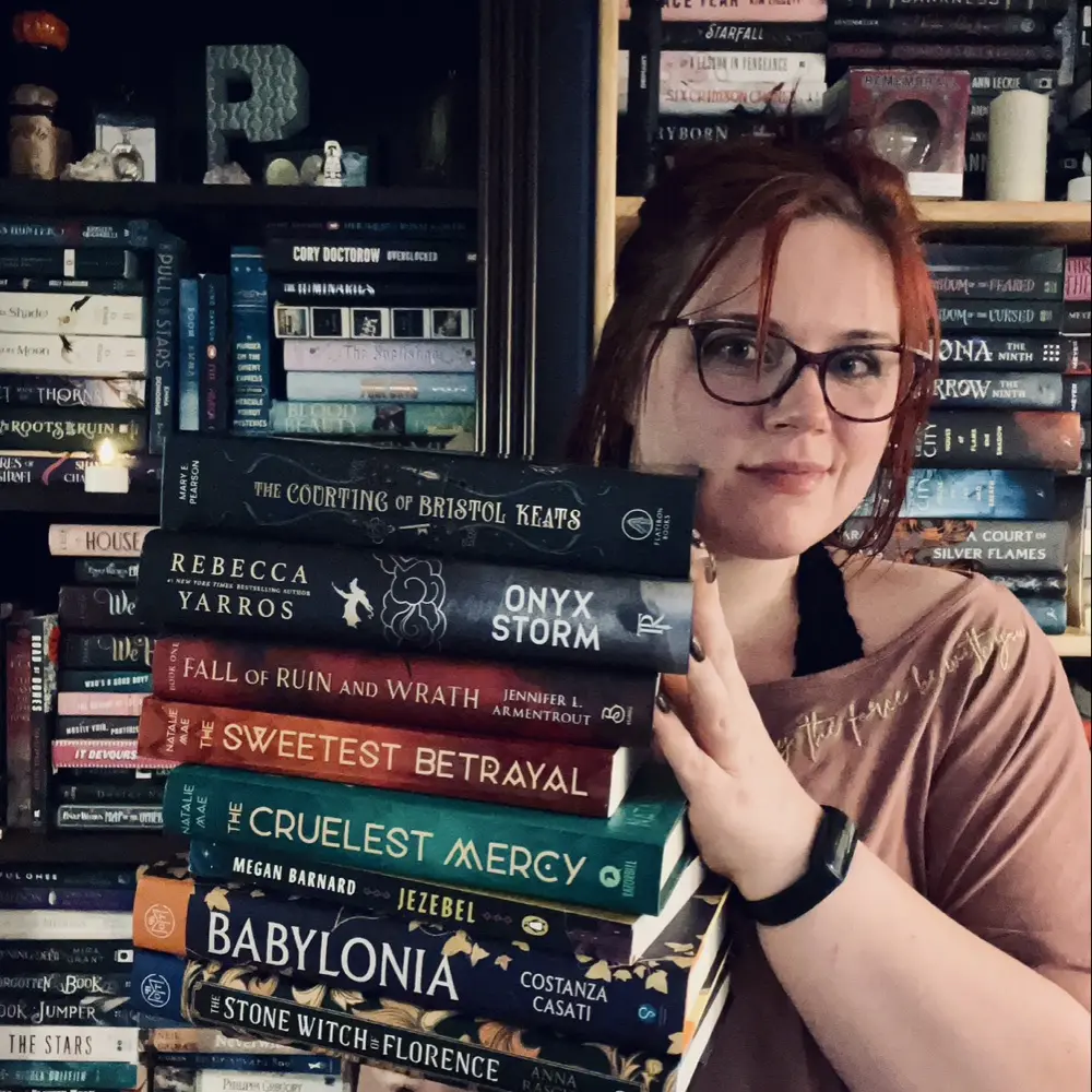 Robynsbookshelf profile pic