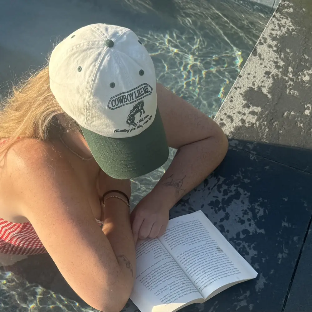 Thelacykelly, moderator