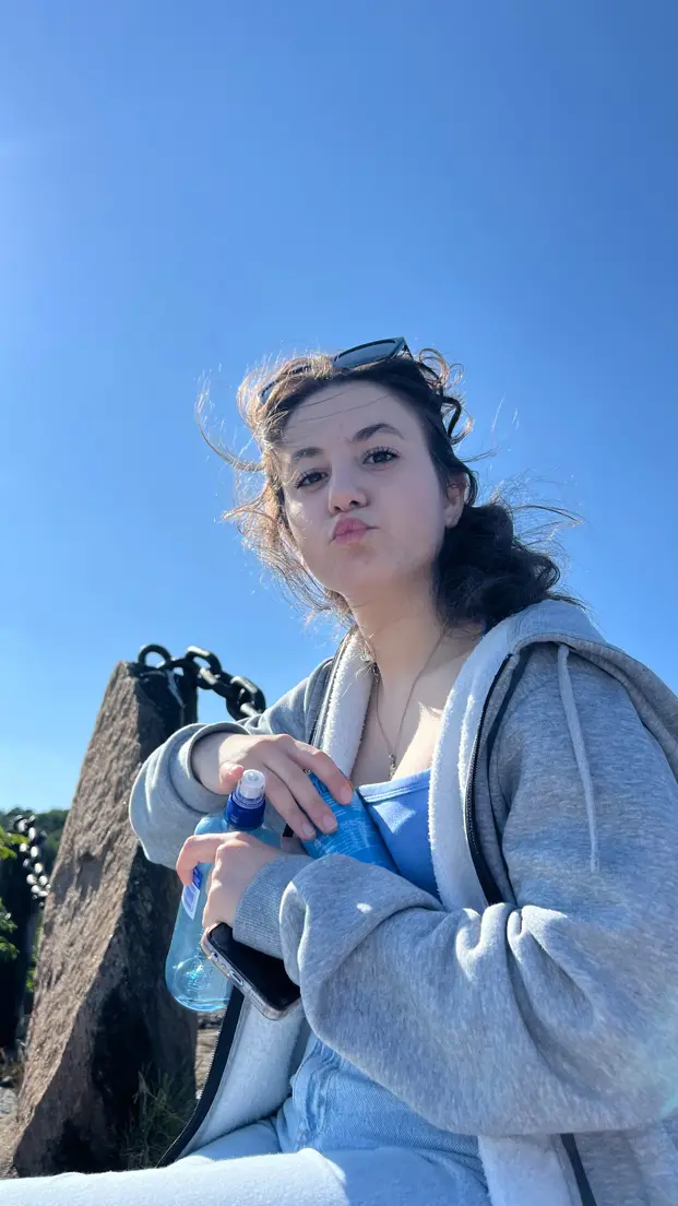 lea massouh profile pic