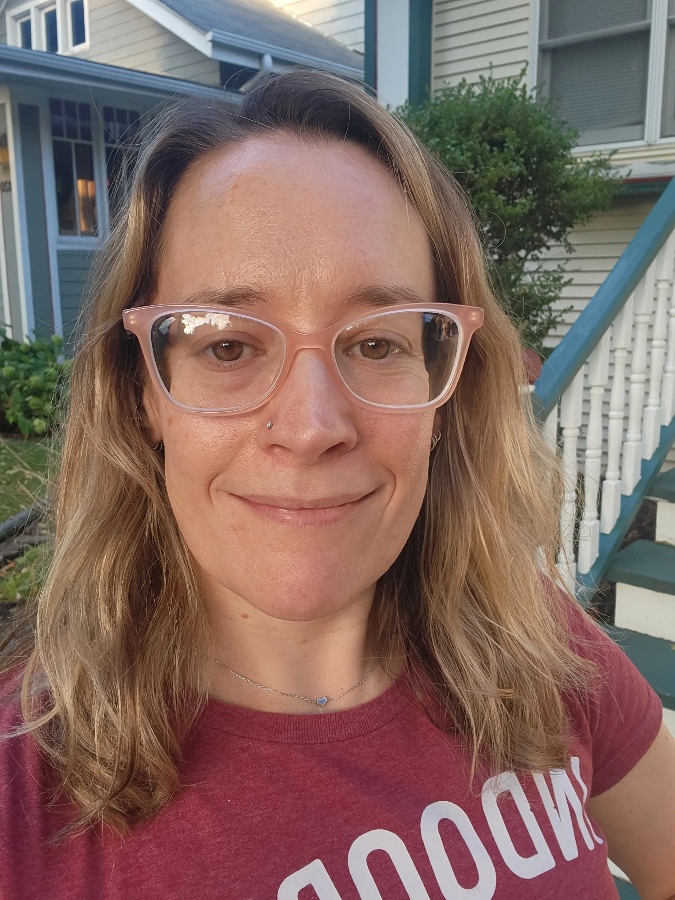 Lauren Elizabeth profile pic