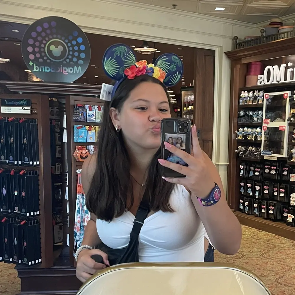 Gabby Martinez profile pic