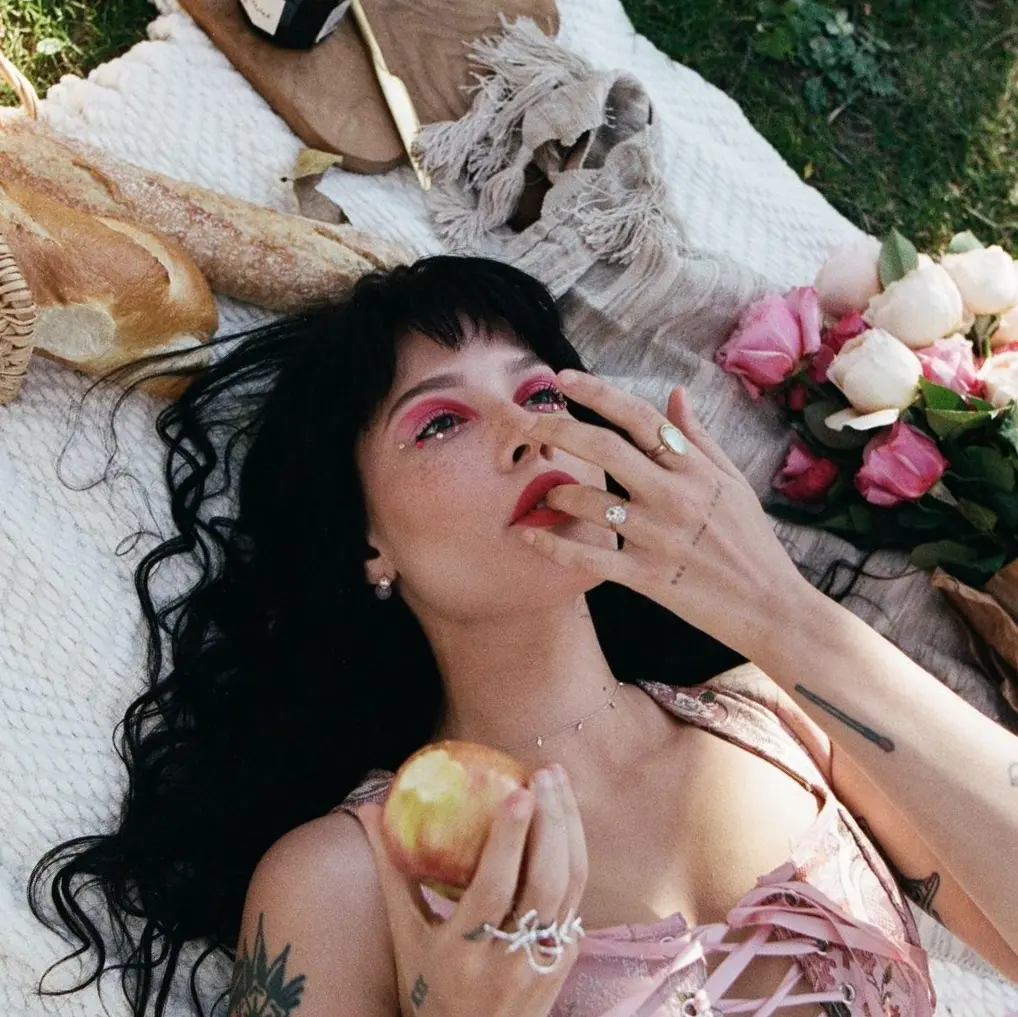 Elena Revyakina profile pic