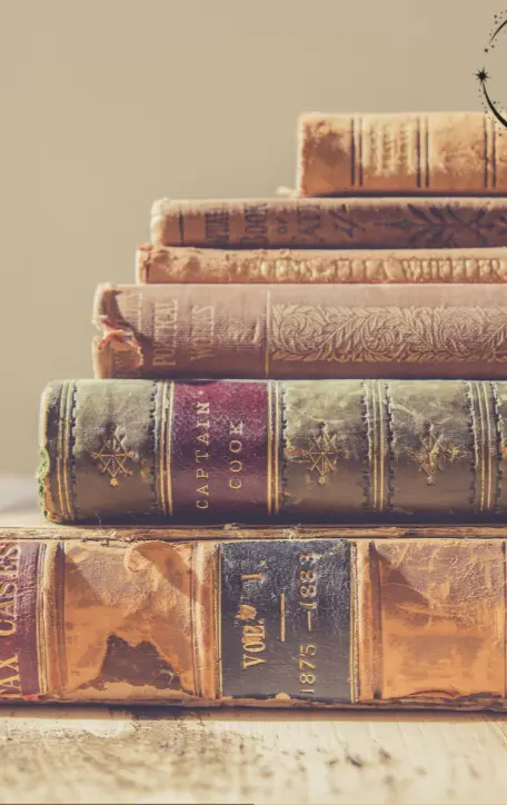 Lady J. Raquelle, moderator