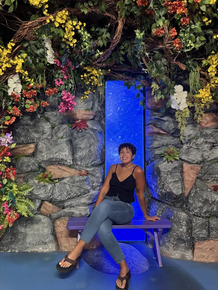 Courtney Davis profile pic