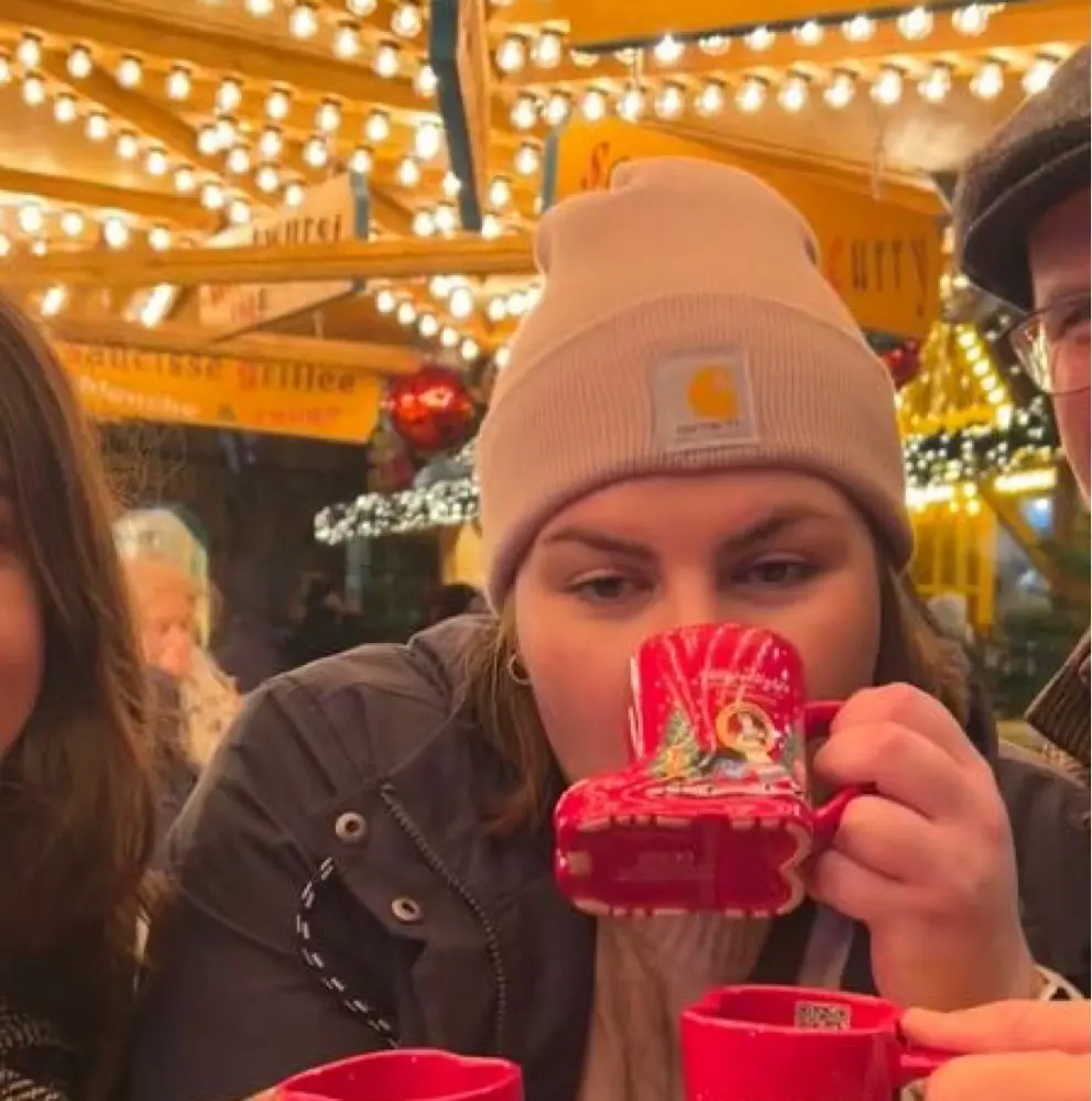 Becca Wyeth profile pic