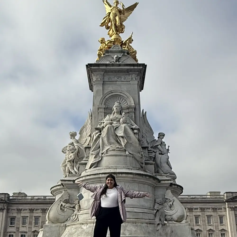 Josie Pettit profile pic