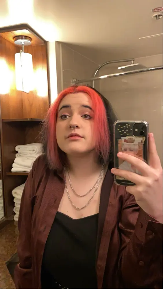 Krysta Wallace profile pic