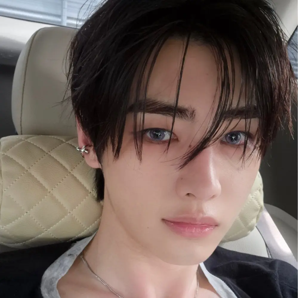 val π§πΌββοΈπ profile pic