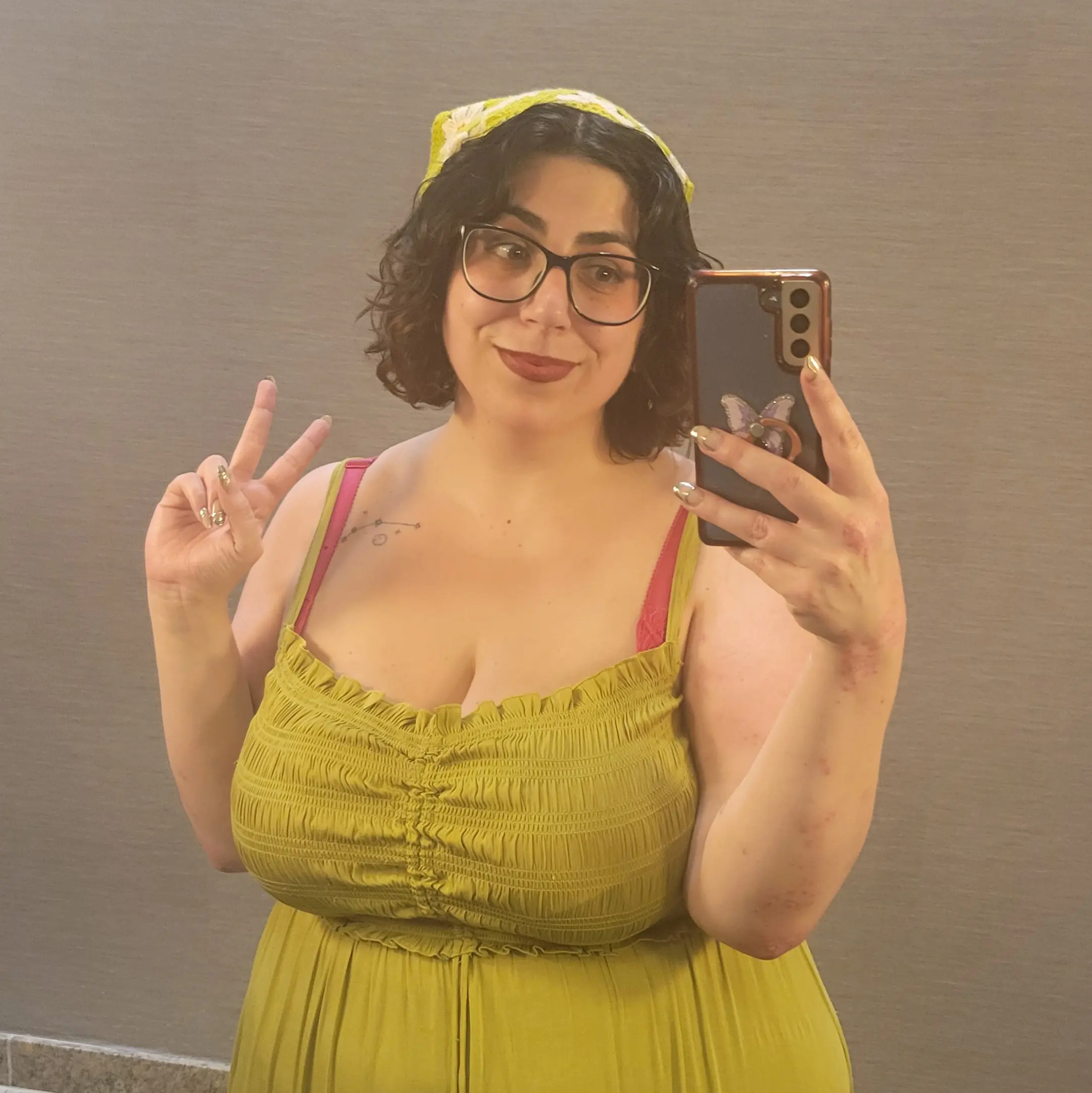 Kat the Evening Botanist profile pic