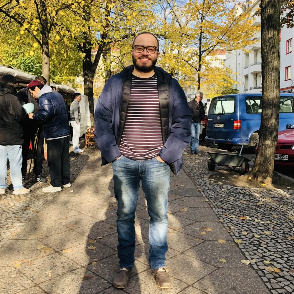 rob garcia quiros profile pic