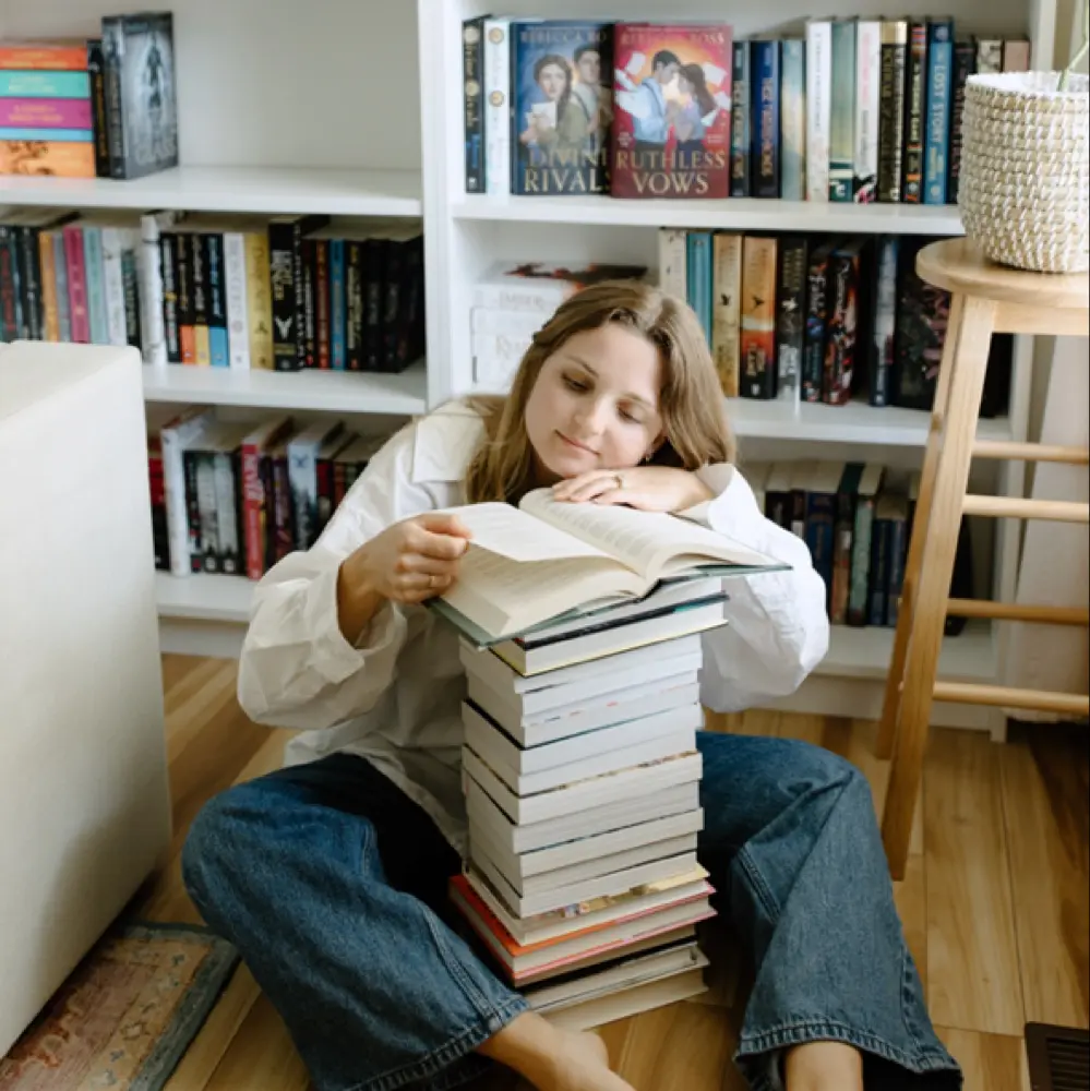 Lyndsey Hinds profile pic