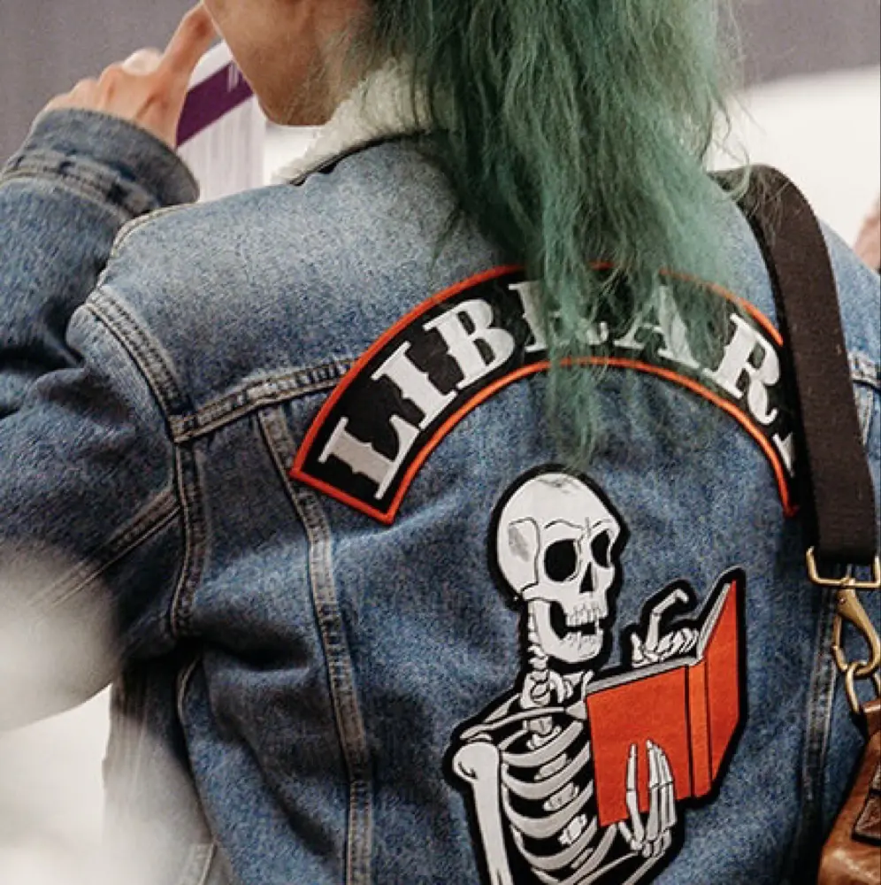 Wanderin’ Librarian profile pic