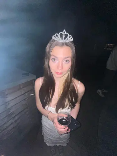 Maddie Hayward profile pic