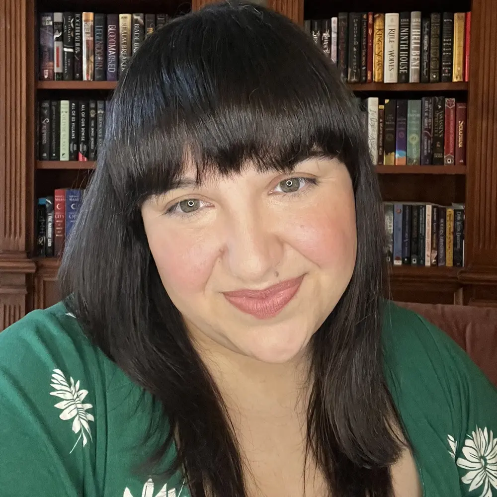 Literatureish Liz profile pic