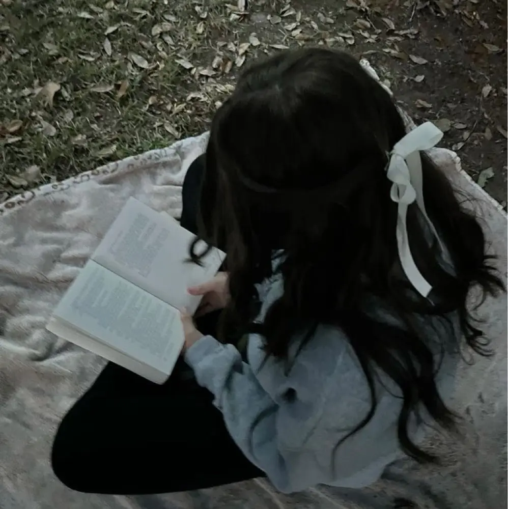 strawberryskies profile pic