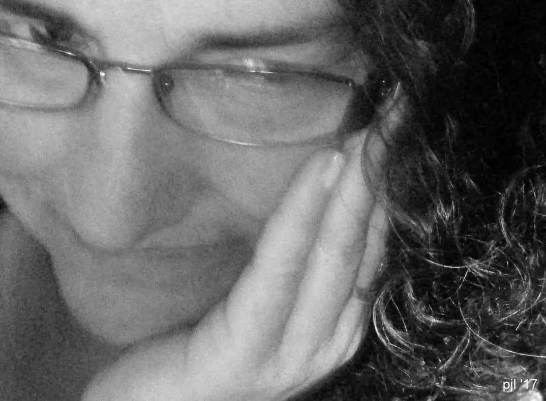 Bookworm82 profile pic