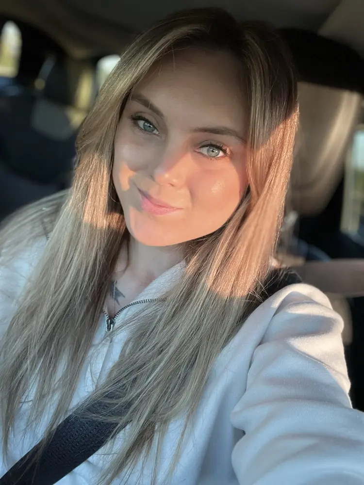 Heather-Lyn Falgout profile pic